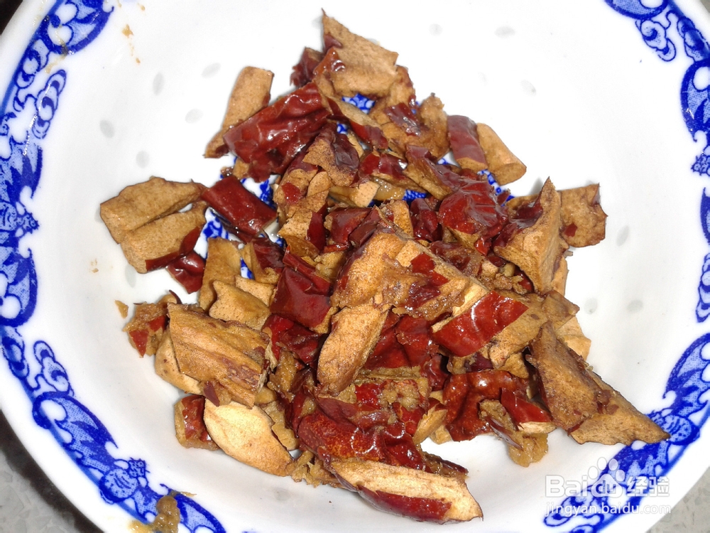 冬日暖身饮——红枣桂圆姜茶