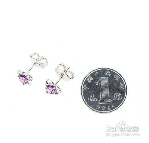 如何挑选耳钉款式?