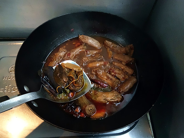 曹氏鸭脖汤料配方是啥