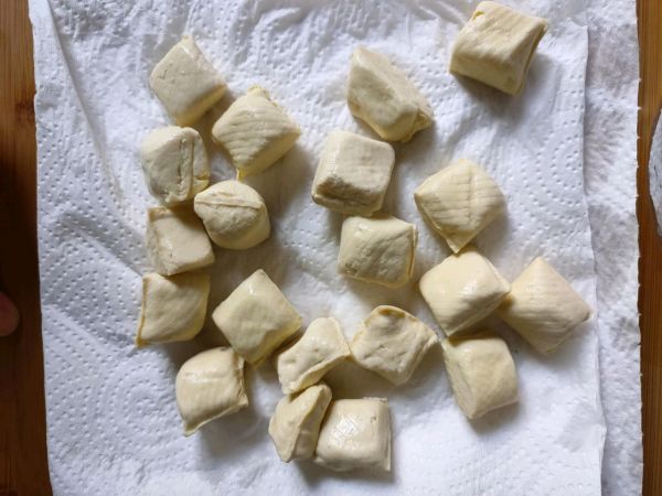 油炸包浆小豆腐