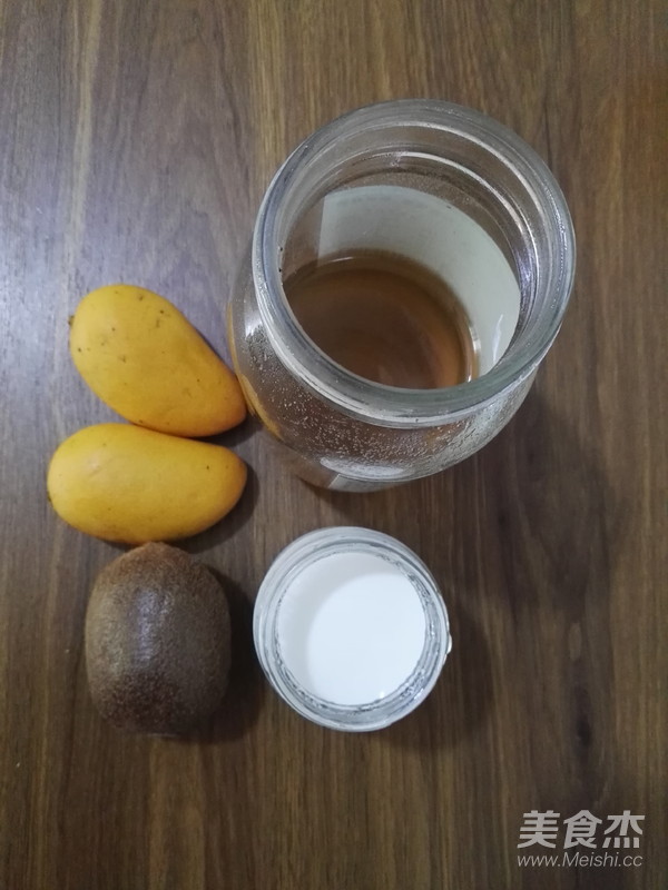 酸奶芒果杯的做法