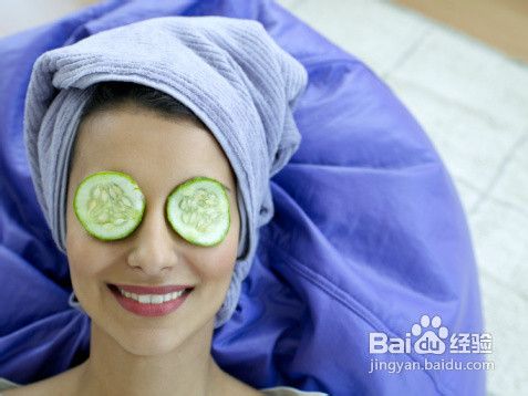 怎样轻松消除假眼袋