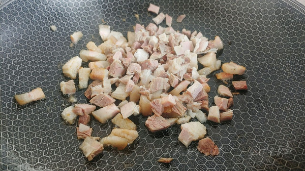 碎肉炸酱干拌面