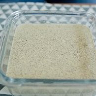 不点外卖63-奶香藜麦蛋黄糕