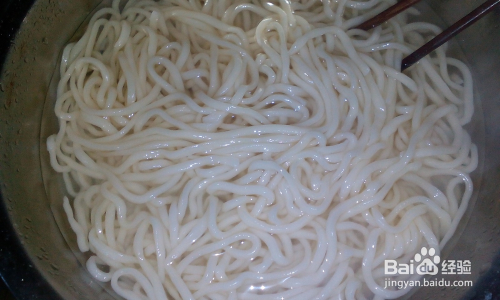 夏季爽口鸡丝炸酱面