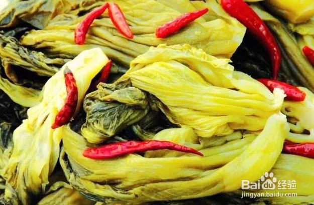 腌酸菜只放盐是不对的，多这3步酸菜特别香