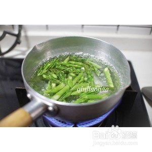 果蔬鸡肉沙拉的做法