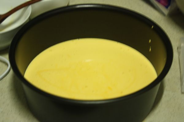 草莓戚风裸蛋糕