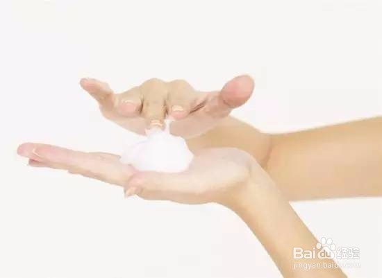 这样洗脸越洗越老