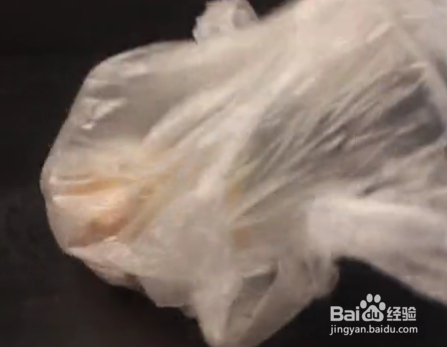 剥大蒜不用手，快速剥大蒜的方法