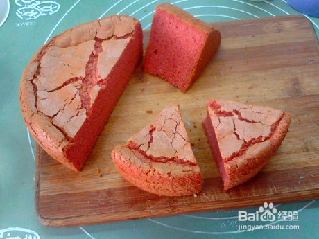 粉红草莓法罗夫戚风蛋糕的做法