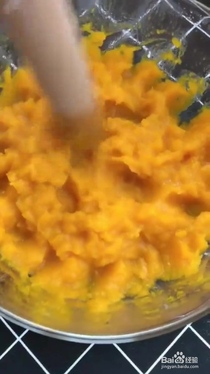 如何制作拉丝南瓜丸子