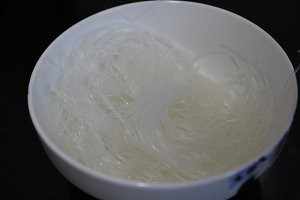 食补养生粉丝西红柿蛋汤的做法