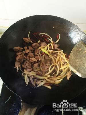 教你怎么做辣炒鸡心