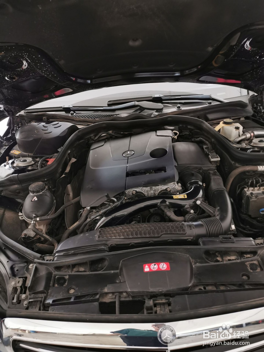 奔驰E200火花塞如何更换