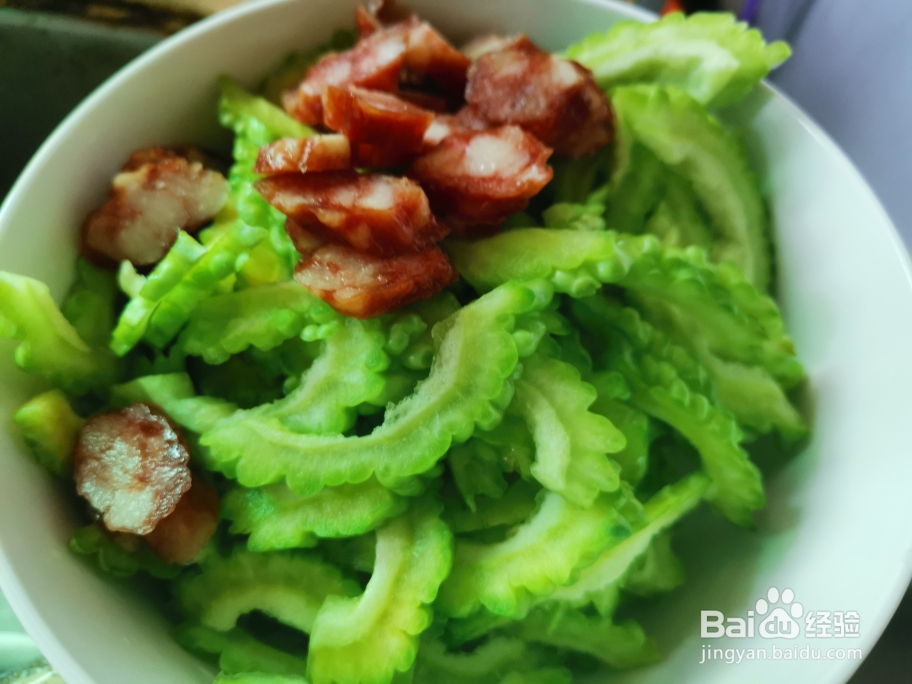 超诱人的苦瓜炒鸡蛋