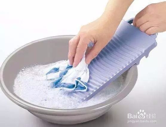 洗衣粉与洗衣液有什么区别/自制洗衣液小技巧！