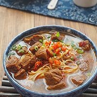 香辣牛肉面制作