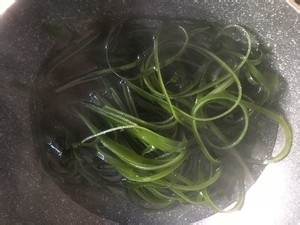 凉拌海带丝的做法