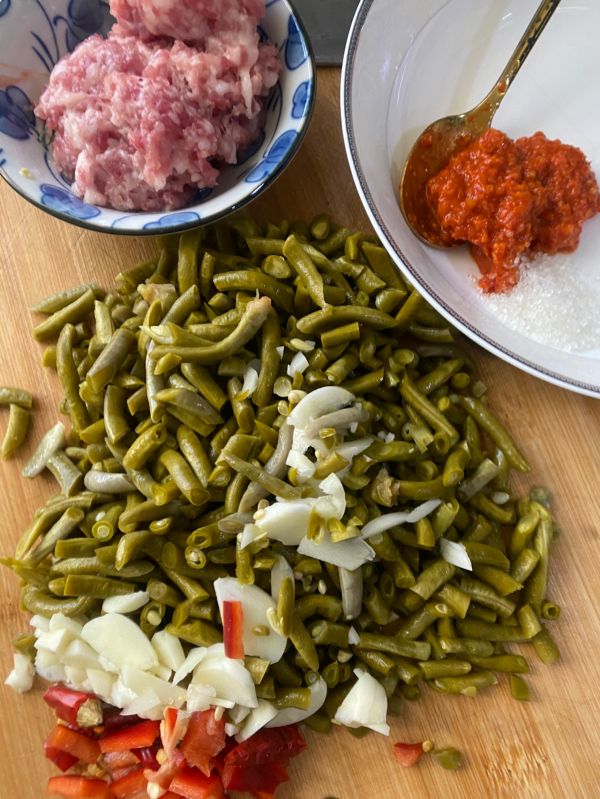 豆角炒肉末豆角
