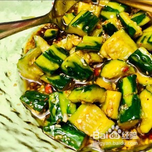 凉拌拍黄瓜家常菜