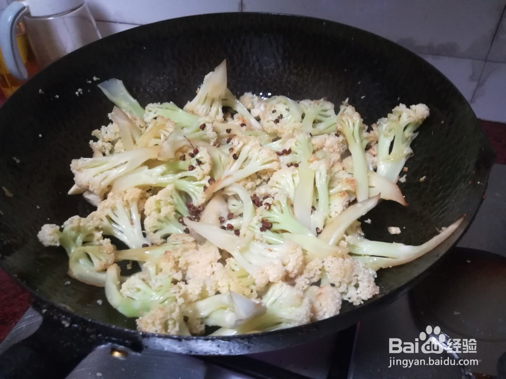 干煸腊肉菜花