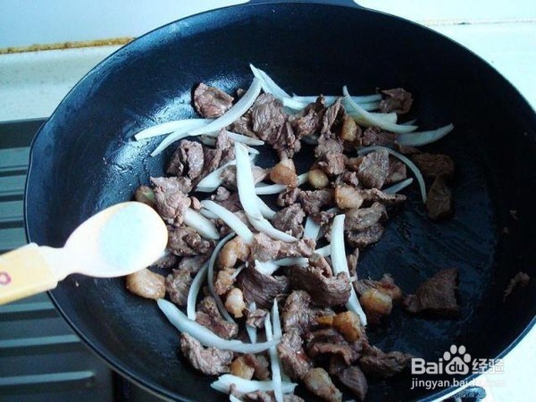 怎么做炒烤肉盖浇饭