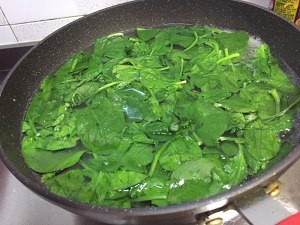 教你做菠菜豆腐汤