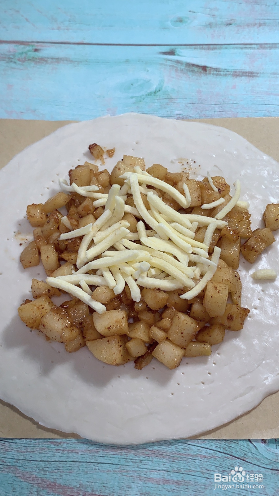 手抓饼苹果派的做法