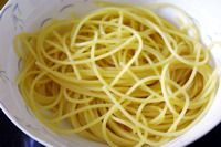 蒜香吞拿鱼意面