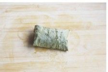 美味还是老派经典吃法——荷香糯米排骨