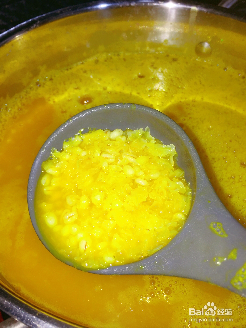 新手适合做的椰汁银耳薏米