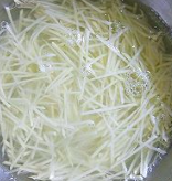 酸辣土豆丝好吃又营养