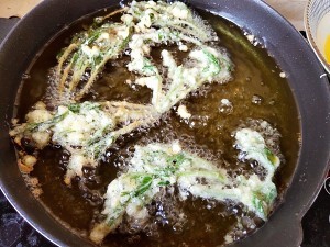 健康养生佳品炸香椿鱼儿的做法