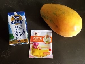 木瓜牛奶冻微波炉版、材料极简）