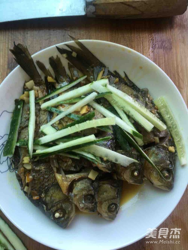 红烧鲫鱼的做法