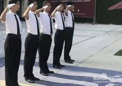 物业保安态度恶劣怎么办