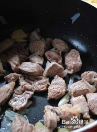 牛肉炖土豆的做法