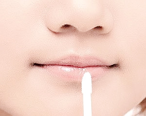 裸妆的画法_如何化裸妆_补妆必备