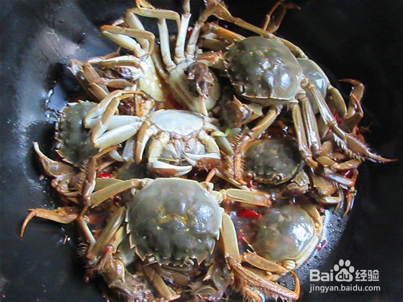 焖香辣蟹的家庭制作方法