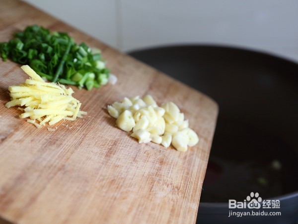 教你做酱焖带鱼