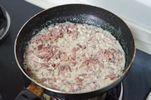 奶油蘑菇培根焗饭