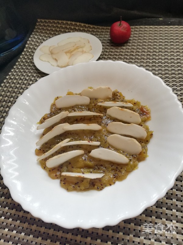 马蹄蘸猕猴桃酱