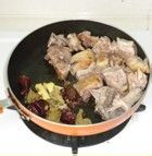 农家土豆啤酒鸭的做法