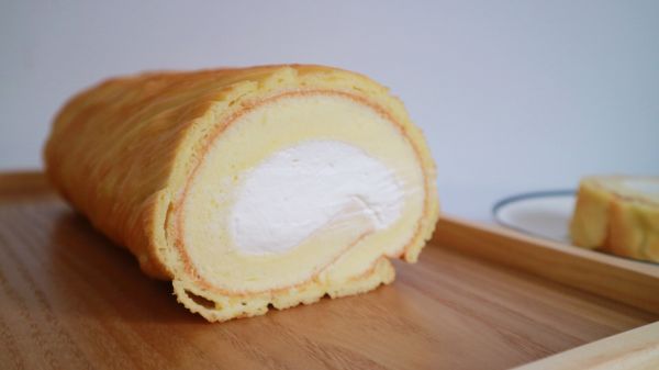 日式泡芙蛋糕卷