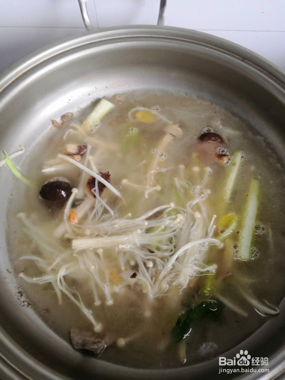 如何煮肉丝荷包蛋面
