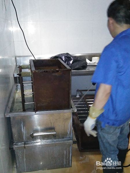 分享换气扇使用维护方法