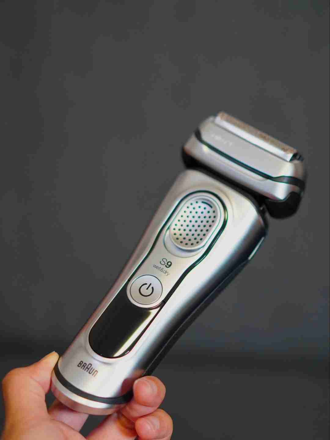 博朗剃须刀！一款可以送给男友的暖心礼物