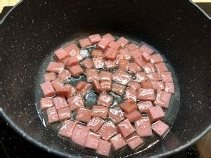 拉丝芝士火腿焗饭的做法