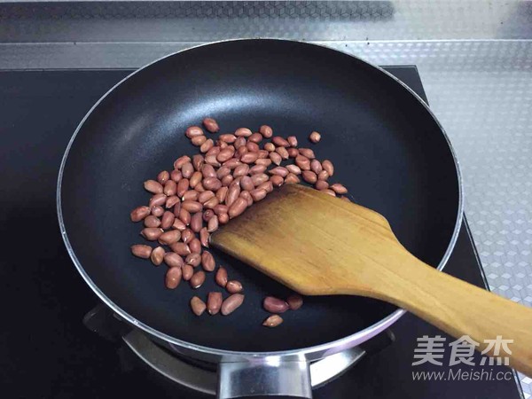 花生一口酥的做法